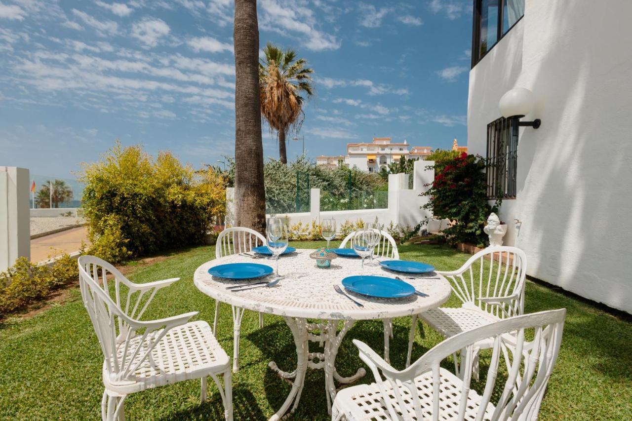 Apartment Home, With Direct Access To The Beach, Sea Views And South Facing, In Puerto Banus Marbella
